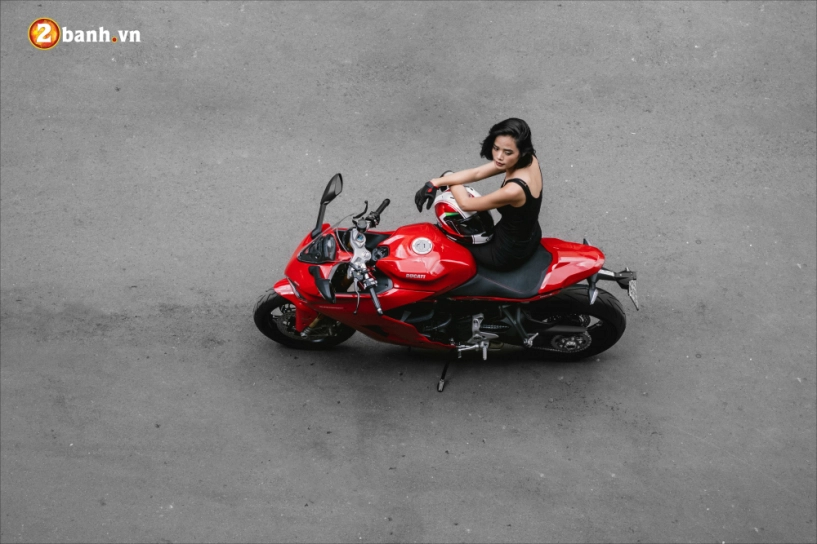 Đánh giá ducati supersport sau lần chạy thử của người mẫu trần hiền - 3