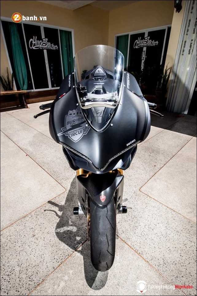 Ducati 1299 độ tạo dáng cực đẹp cùng tem đấu thể thao - 3