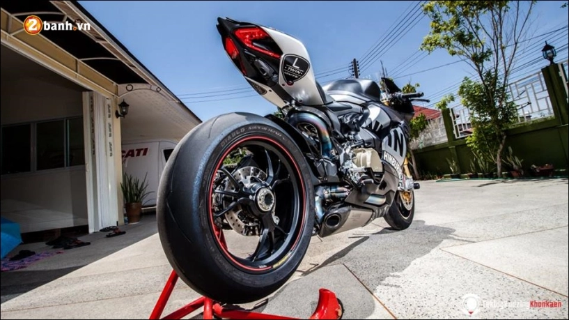 Ducati 1299 độ tạo dáng cực đẹp cùng tem đấu thể thao - 6