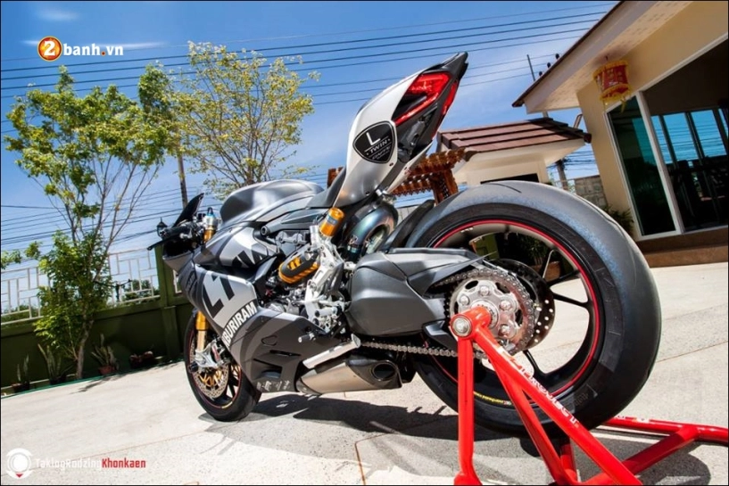 Ducati 1299 độ tạo dáng cực đẹp cùng tem đấu thể thao - 7