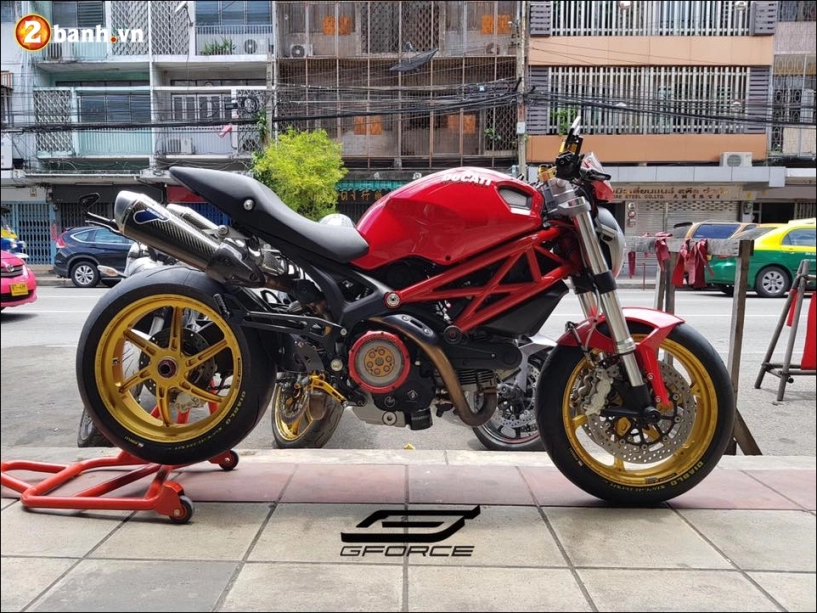 Ducati monster 795 độ nổi bật cùng mâm oz racing - 2