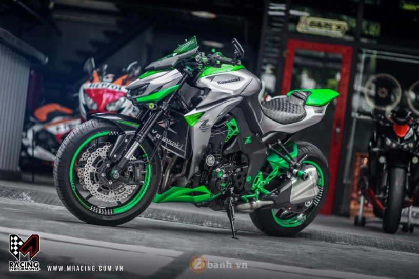 Kawasaki z1000 hoa khôi làng môtô có màn lột xác ấn tượng tại vn - 7