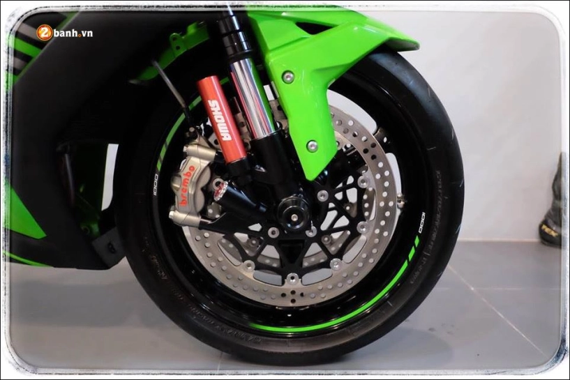 Kawasaki zx-10r cỗ máy tốc độ tê tái với dàn âm thanh austin racing - 6