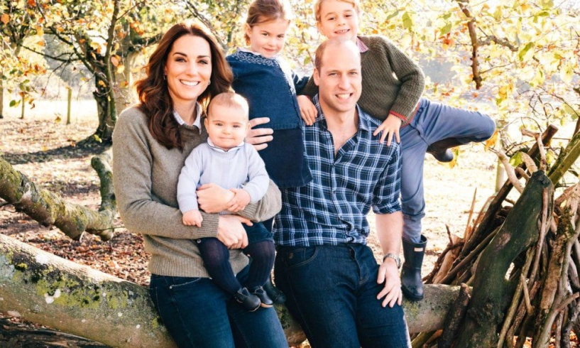 Máy ảnh phát hiện hành động lạ của vợ chồng công nương kate middleton khi con hư nơi đông người - 2