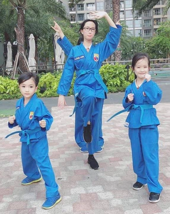 Nam ca sĩ vướng nghi vấn đá xéo thuỷ tiên ngoài đời là bố 3 con vợ không danh phận - 8