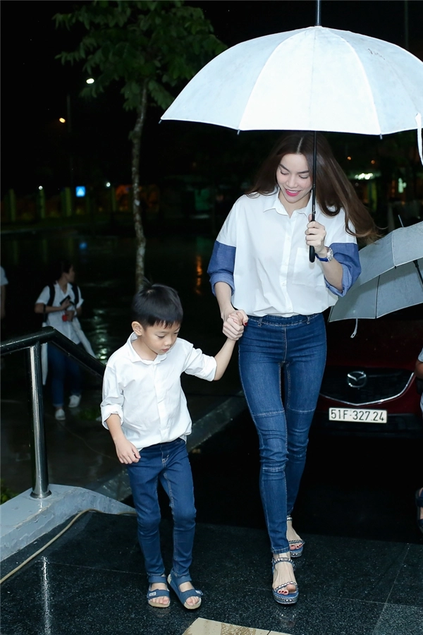 Thủy tiên nổi giận khi con bị chê xấu đầy cay độc hà hồ hoàng bách đáp trả thâm thúy - 7