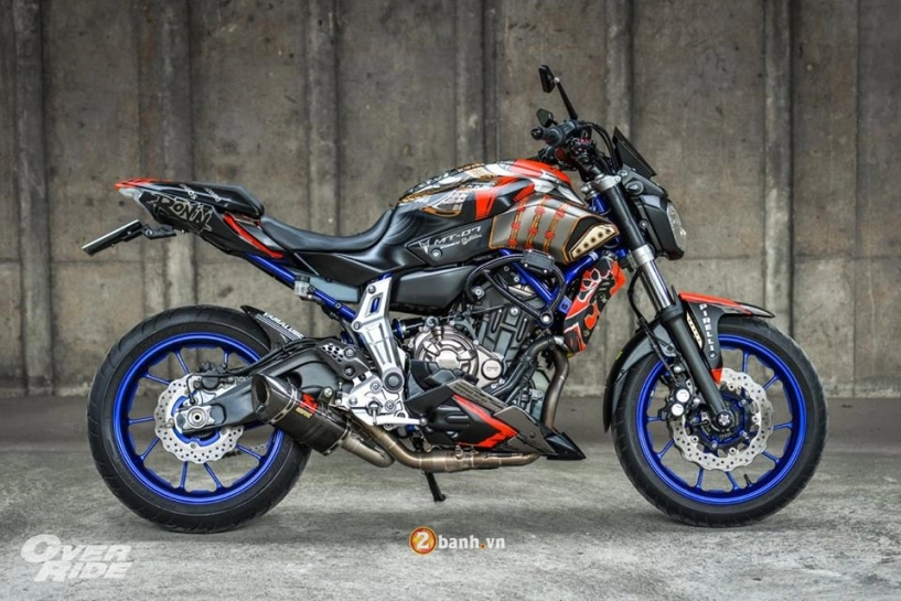 Yamaha mt-07 dũng mãnh bên bộ cánh samurai huyền thoại - 1