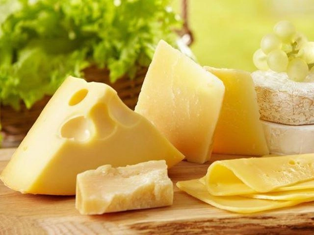 1 tuần cho bé ăn phô mai mấy lần là đủ - 3
