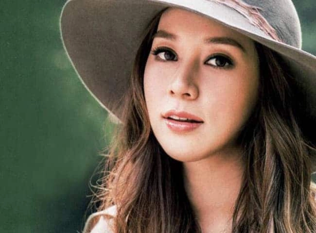 14 tuổi là mỹ nhân được đại gia chi 1 tỷ cưới sao nữ 8 năm 4 con khác hẳn - 1