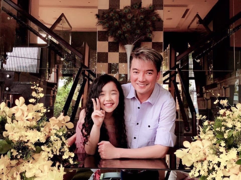 18 năm tưởng chỉ có 3 con trai với vợ cũ bằng kiều còn một con gái đẹp tuyệt trần - 6