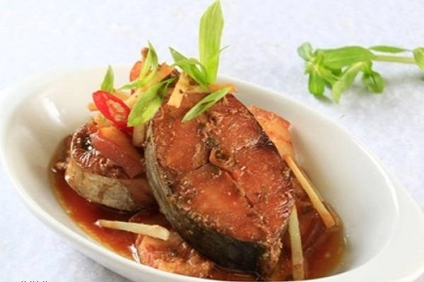 3 cách làm cá thu kho thơm ngon đậm đà hương vị cho bữa ăn gia đình - 11