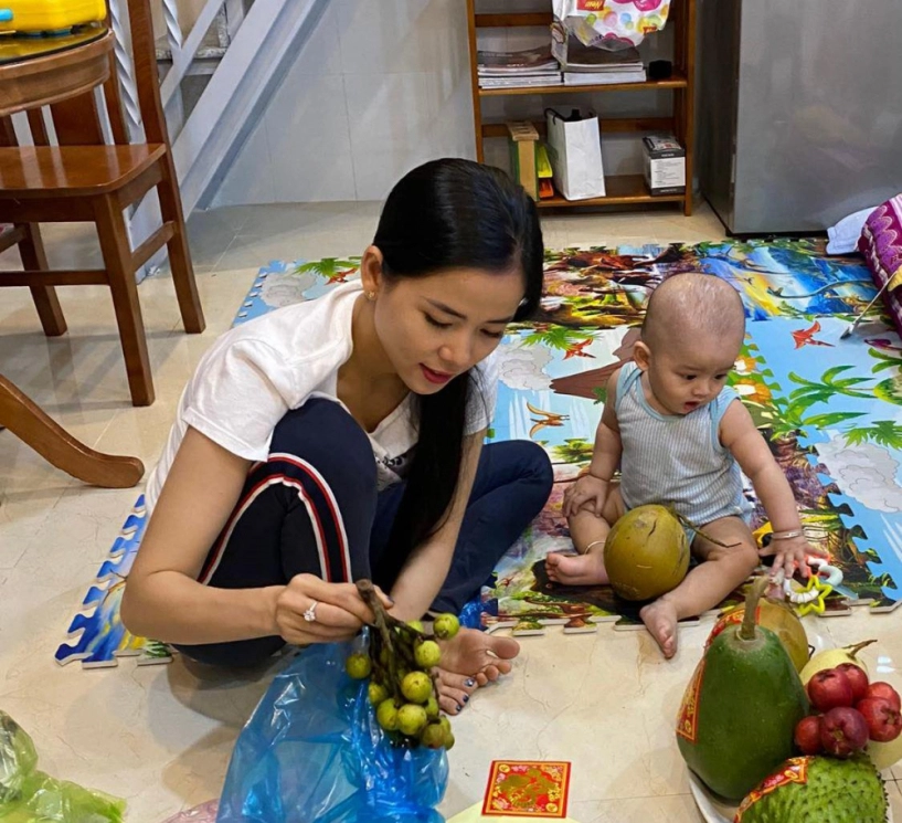 Á khôi vòng eo 56 vô tình làm tuesday vì yêu đàn ông có vợ giờ một mình nuôi con - 5