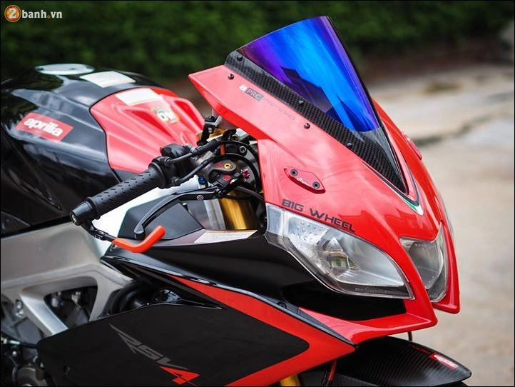 Aprilia rsv 4 - đẳng cấp tạo nên phong cách - 5