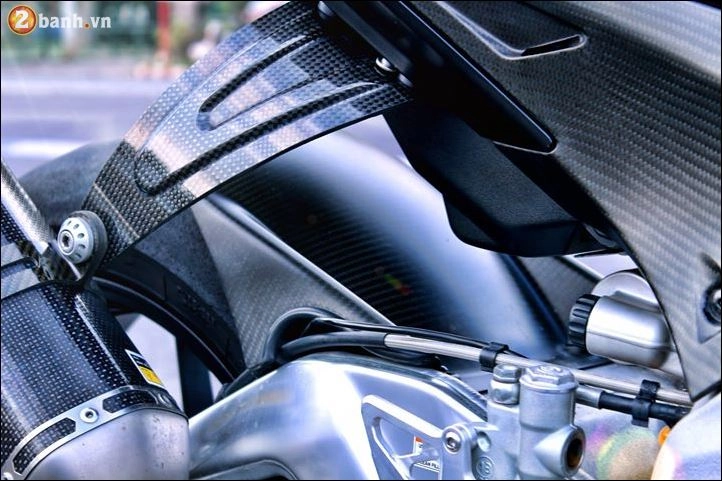 Aprilia rsv4 factory aprc vẻ đẹp từ superbike công nghệ phiên bản limited - 7