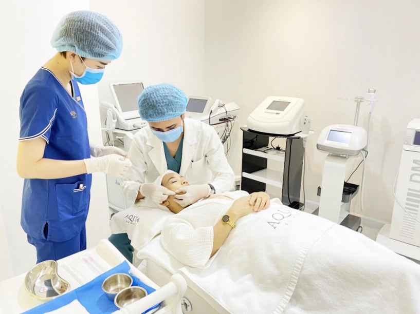Aqua clinic địa điểm làm đẹp uy tín lâu năm tại sài gòn - 2