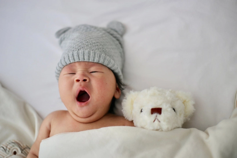 Bé 3 tháng tuổi bú ít ngủ nhiều có sao không mẹ nên làm gì - 3