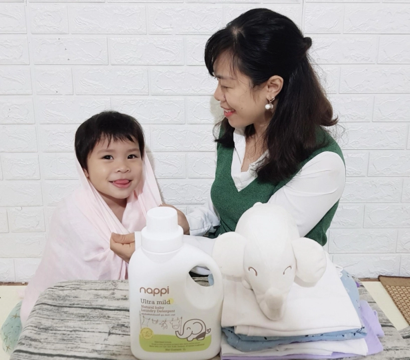 Bé bị kích ứng da ba mẹ hãy chú ý tới việc giặt đồ - 2