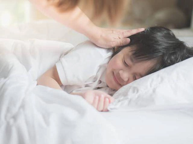 Bị bắt ngủ riêng con gái làm nam ca sĩ đứng người khi hỏi sao bố vẫn ngủ với mẹ - 3