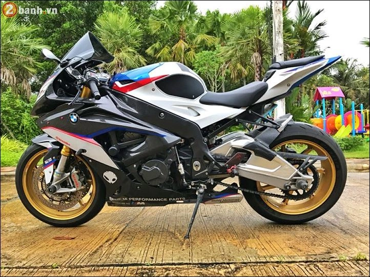 Bmw s1000rr bản độ tối tân từ thương hiệu revtech carbon uk - 8