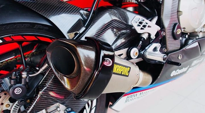 Bmw s1000rr cá mập biến chất cực ngầu qua hình phong hp4 - 9