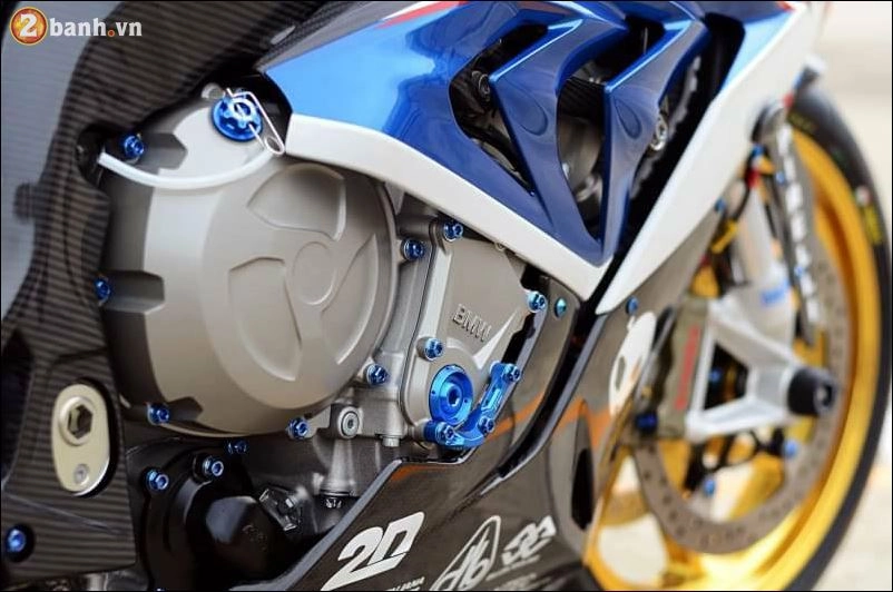 Bmw s1000rr cá mập hầm hố qua skin hạng nặng - 1