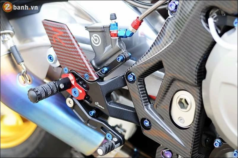 Bmw s1000rr cá mập hầm hố qua skin hạng nặng - 11