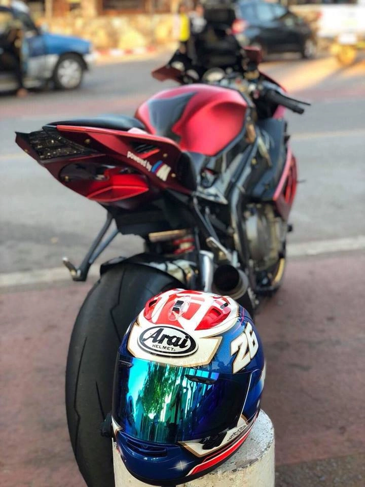 Bmw s1000rr cá mập shark gợi cảm cùng tông màu red candy - 5