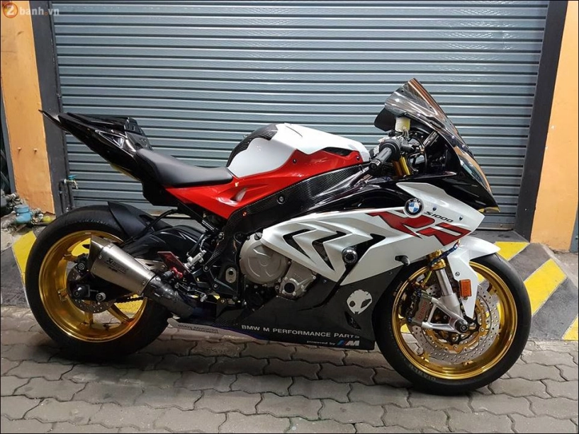 Bmw s1000rr hoàn thiện rực rỡ qua những option danh giá - 9