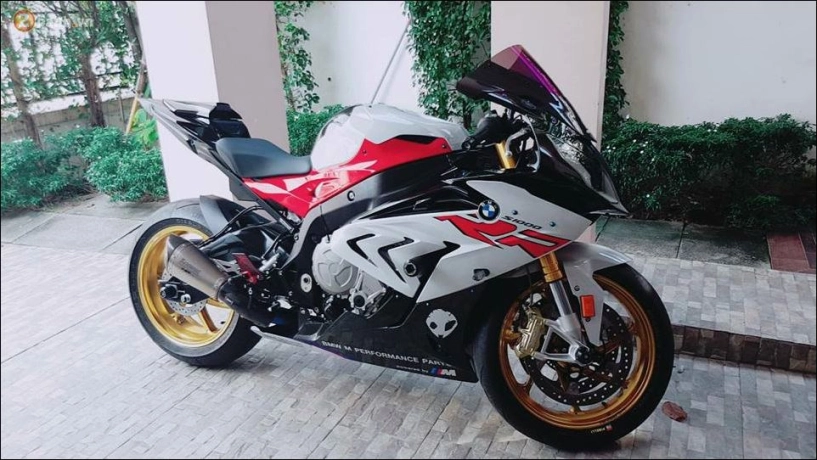 Bmw s1000rr hoàn thiện rực rỡ qua những option danh giá - 10