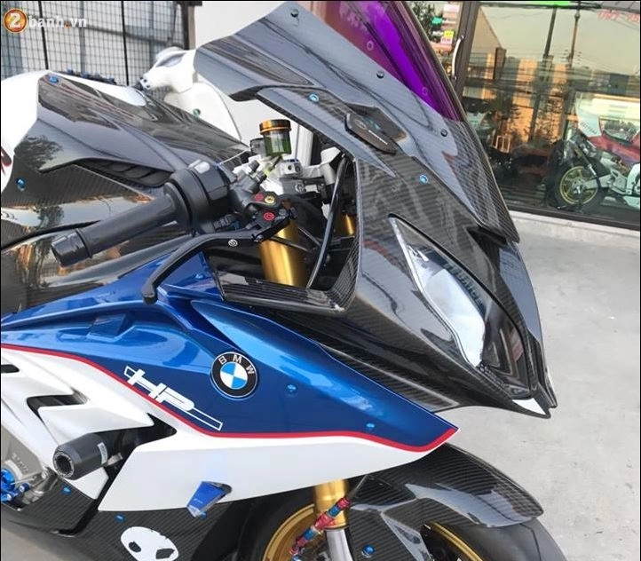 Bmw s1000rr-mãn nhãn với vẻ đẹp công nghệ từ cá mập sát thủ - 1