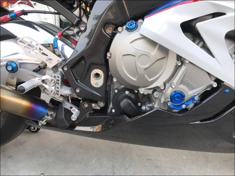 Bmw s1000rr-mãn nhãn với vẻ đẹp công nghệ từ cá mập sát thủ - 3