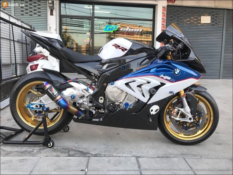 Bmw s1000rr-mãn nhãn với vẻ đẹp công nghệ từ cá mập sát thủ - 4