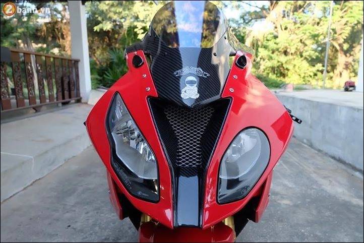 Bmw s1000rr vẻ đẹp không tỳ vết từ version red sporty - 1