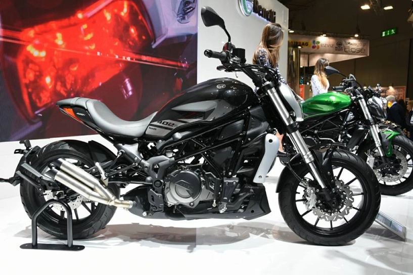 Bộ đôi benelli 752s va 402s trình làng tại triển lãm eicma 2017 - 1