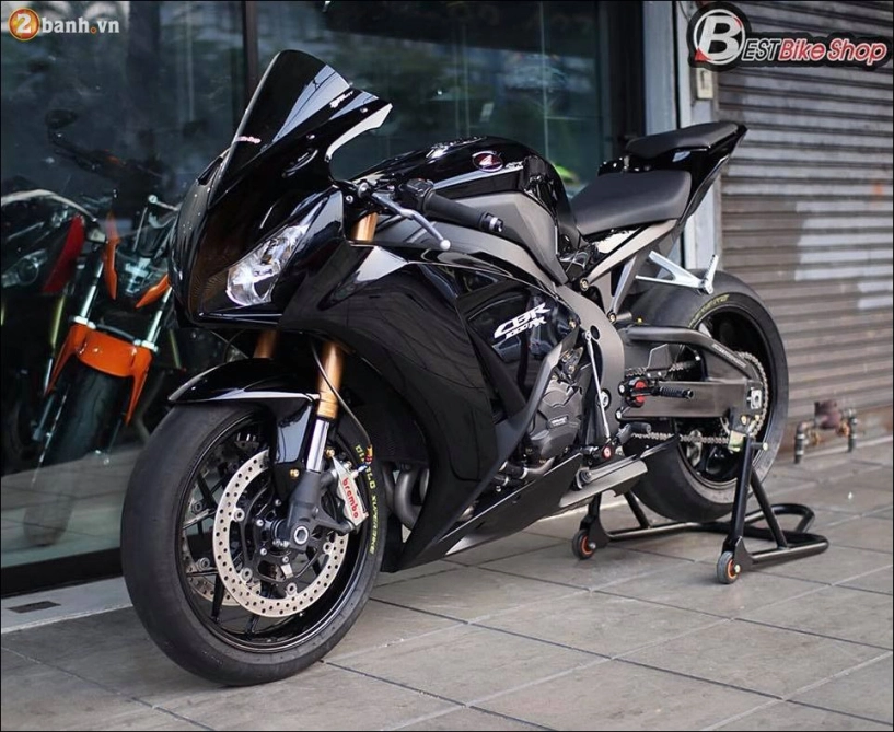 Bò mộng cbr1000rr cực chất qua version full black - 2