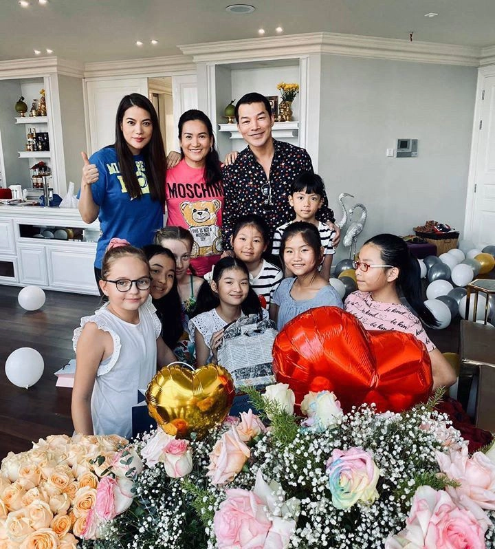 Chông cu trương ngoc anh khoe con nhìn giống bô nhi không dân tình khen cô bé qua xinh - 7