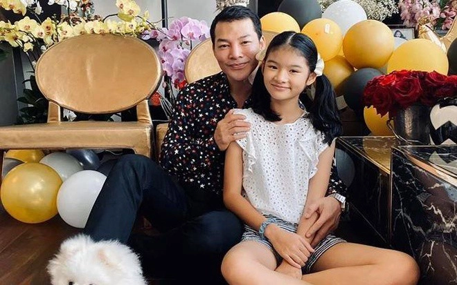 Chông cu trương ngoc anh khoe con nhìn giống bô nhi không dân tình khen cô bé qua xinh - 12