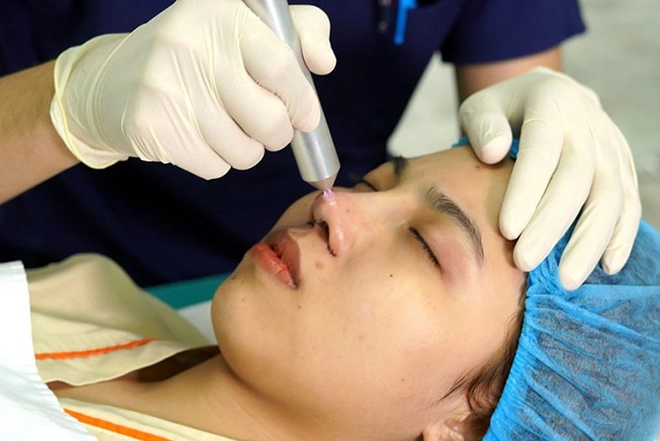 Chuyên gia cảnh báo hệ lụy làm trắng da cấp tốc và xu hướng làm trắng da mới tại vn - 3