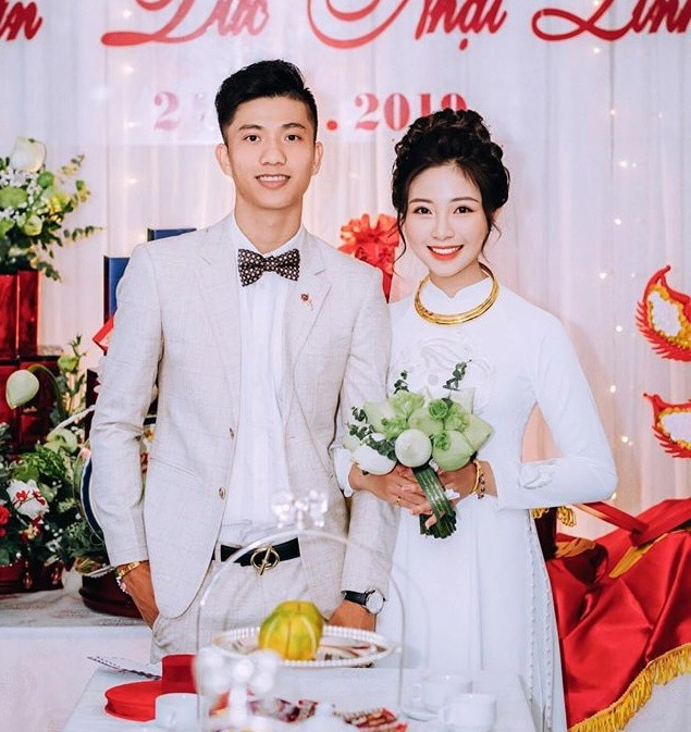 Có con nhỏ cô giáo mầm non nghệ an xinh đẹp vẫn mệt mỏi vì bị tán tỉnh - 2