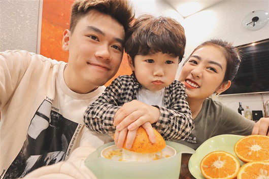 Cô gái yêu chàng trai lớp bên năm 17 tuổi 10 năm sau con đẹp nhà sang xe 5 tỷ - 6