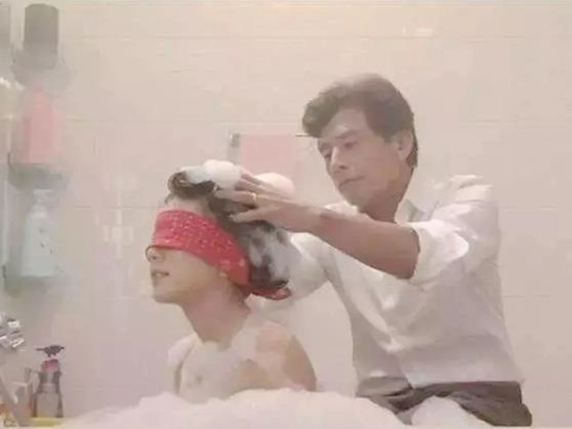 Con gái 17 tuổi lên truyền hình kể đang tắm bố thường xuyên xông vào và phản ứng của mẹ - 3