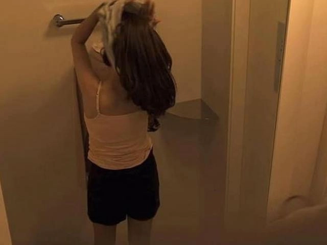 Con gái 17 tuổi lên truyền hình kể đang tắm bố thường xuyên xông vào và phản ứng của mẹ - 4