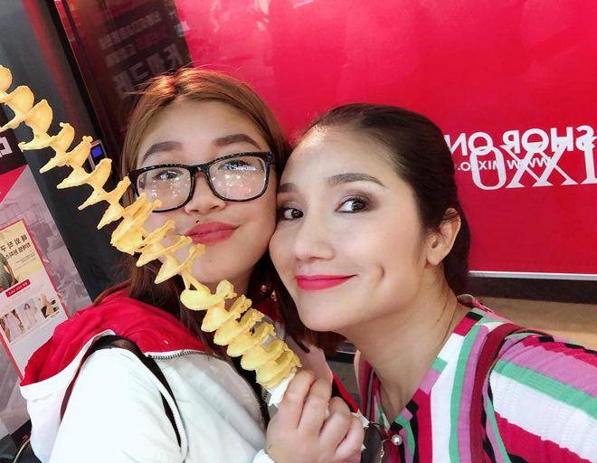 Con gái mc bạn muốn hẹn hò xin mẹ mua giày hiệu đoạn chat lộ con người thật - 6