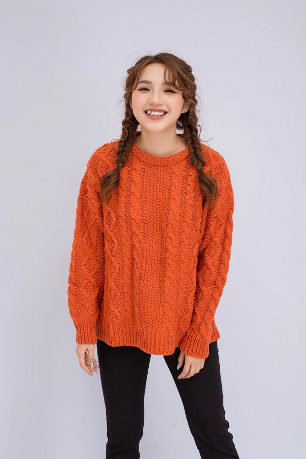 Cứ nắm vững những bí quyết này nàng diện quần đen cơ bản vẫn sang xịn chẳng lo nhạt nhòa - 9