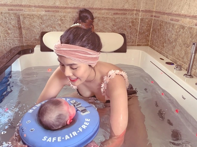 Cuộc sống của quý tử tập đoàn siêu giàu có trong cung điện dát vàng giữa sài thành - 12