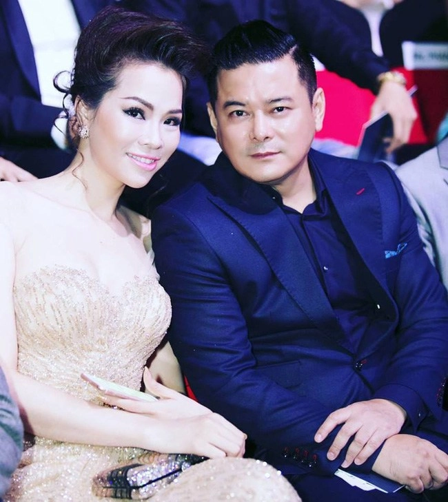 Cựu người mẫu việt lấy con tỷ phú sống ở mỹ giờ ra đườngmỗi ngày xách 1 chiếc túi hiệu - 1
