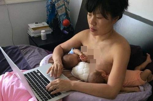 Đang học online nữ sinh viên xin tắt camera để cho con bú nhưng thầy giáo từ chối - 2