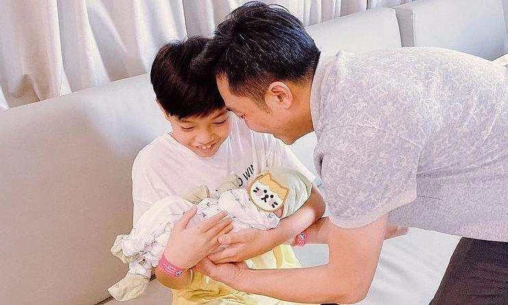 Dấu hiệu cường đô la đã gọi cho subeo để chúc mừng mẹ hà sinh đôi - 2