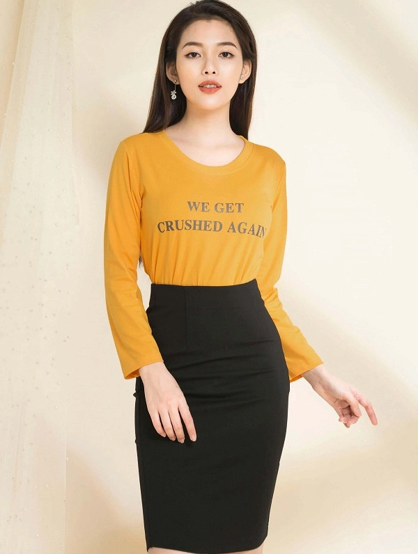 Diện chân váy đi làm mùa lạnh nàng cứ phối đồ như thế này là đủ đẹp ngất ngây - 3