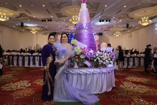 Đinh ngọc diệp đồng hành cùng kelly pang chia sẻ yêu thương - 6